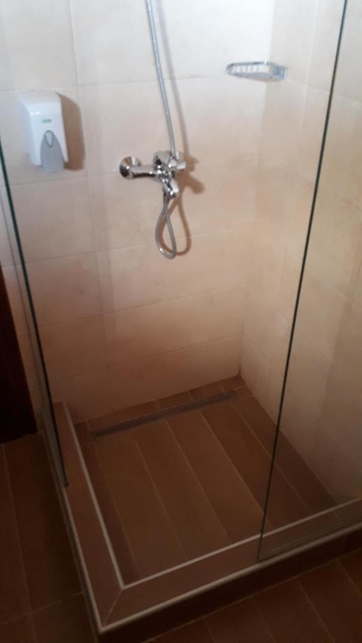 Konoba Ognjište Bed and Breakfast Sokolac  Eksteriør billede