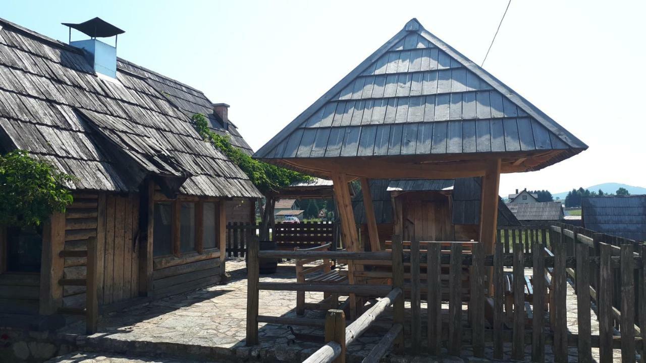 Konoba Ognjište Bed and Breakfast Sokolac  Eksteriør billede